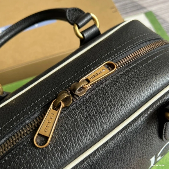 Hyperpeter bag Gucci Adidas x mini duffle 0730